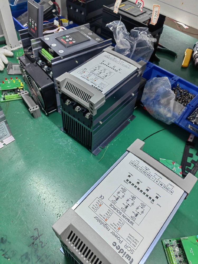 电力调解器无输出是什么缘故原由？？？